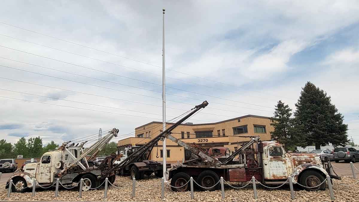 Contact Us | Knob Hill Towing