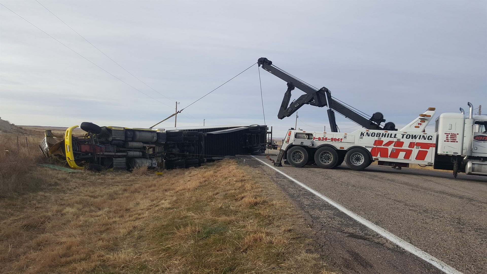 Heavy Duty Recovery | Knob Hill Towing